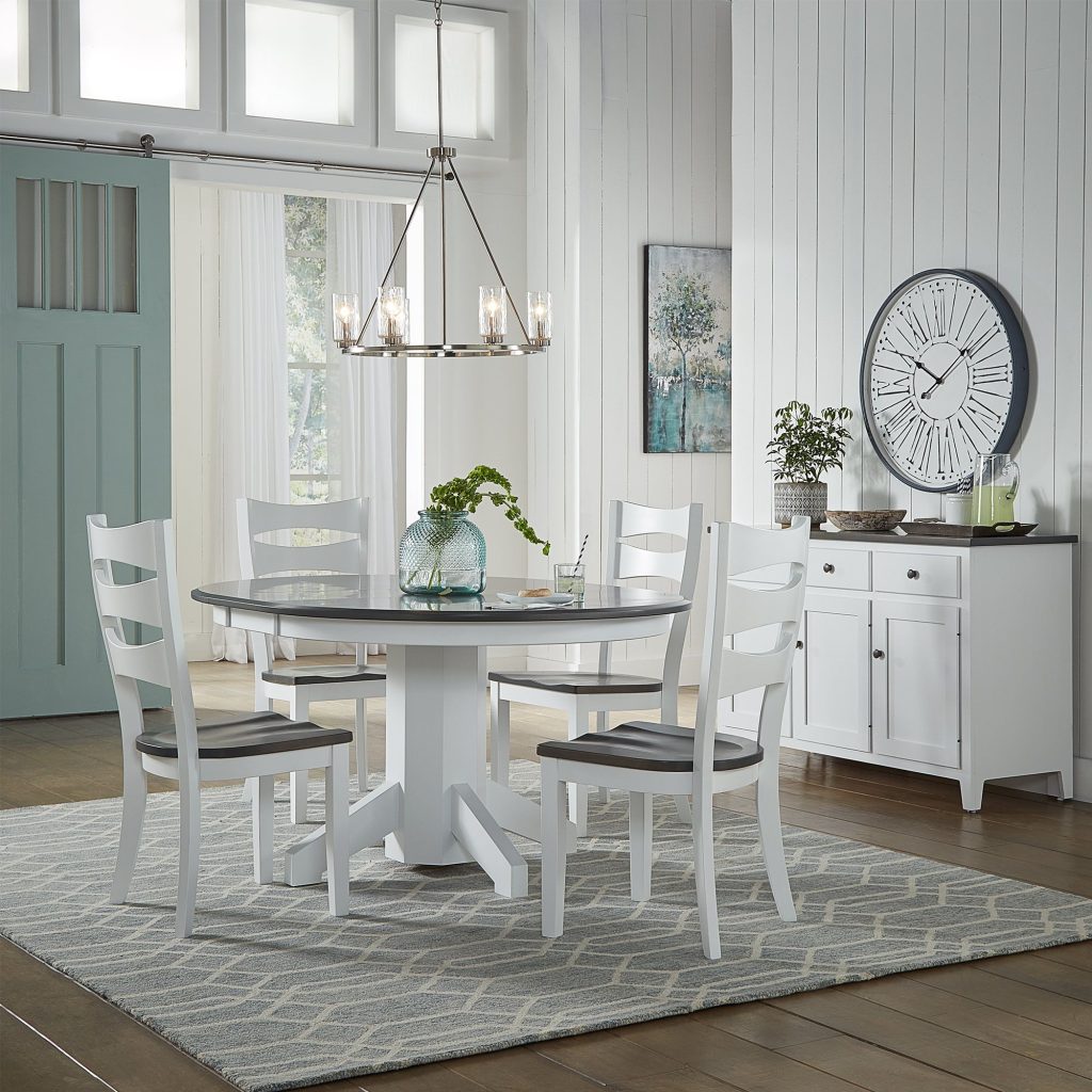From the Comfort of Your Home to the Perfect Dinner Table: A Guide to Choosing the Perfect Dining Chair From the Comfort of Your Home to the Perfect Dinner Table: A Guide to Choosing the Perfect Dining Chair